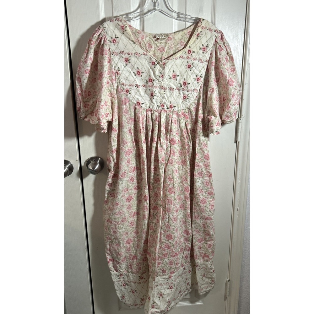 Vintage Laura Taylor Pink Floral Cotton Short Sleeve Nightgown L